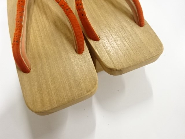  未使用品　桐下駄(22.5センチ)